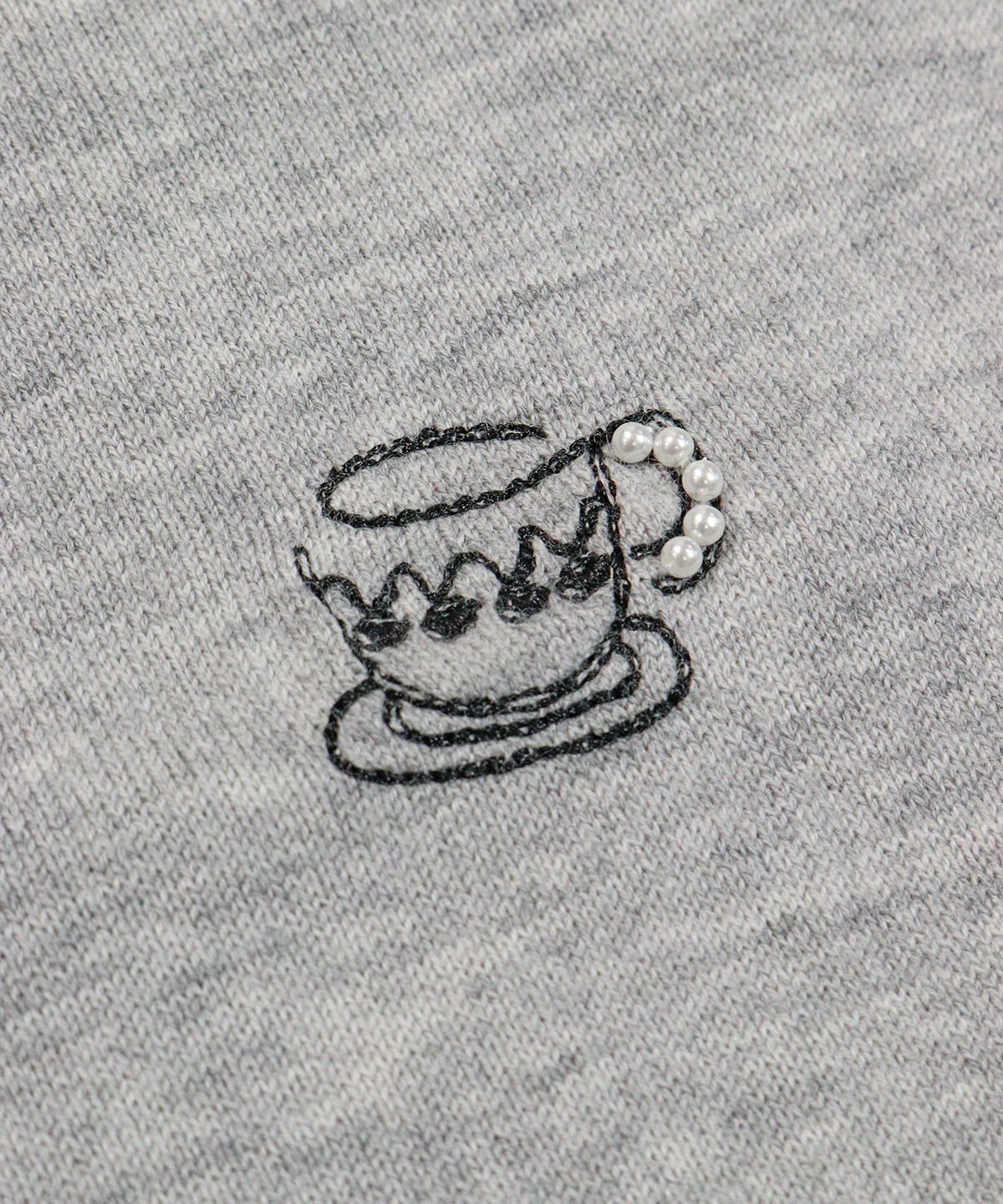 モチーフ刺繍アップ(ライトグレー)