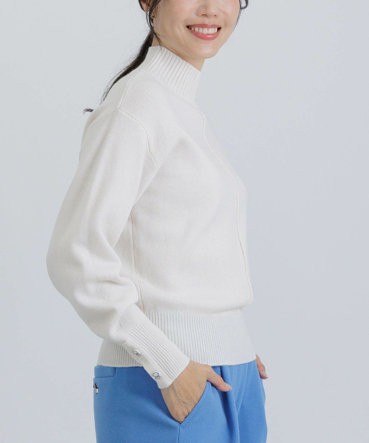 モデル着用画像(ホワイト)