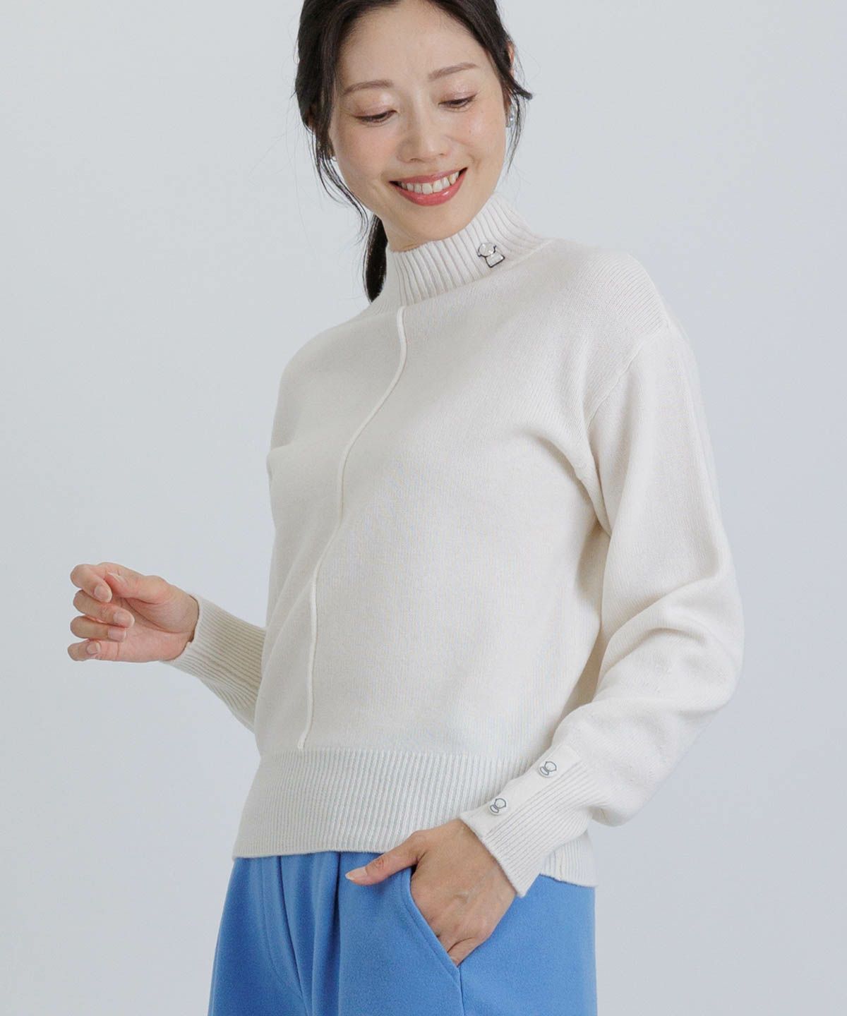 モデル着用画像(ホワイト)