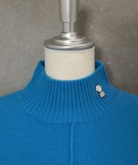 首元(ライトブルー)