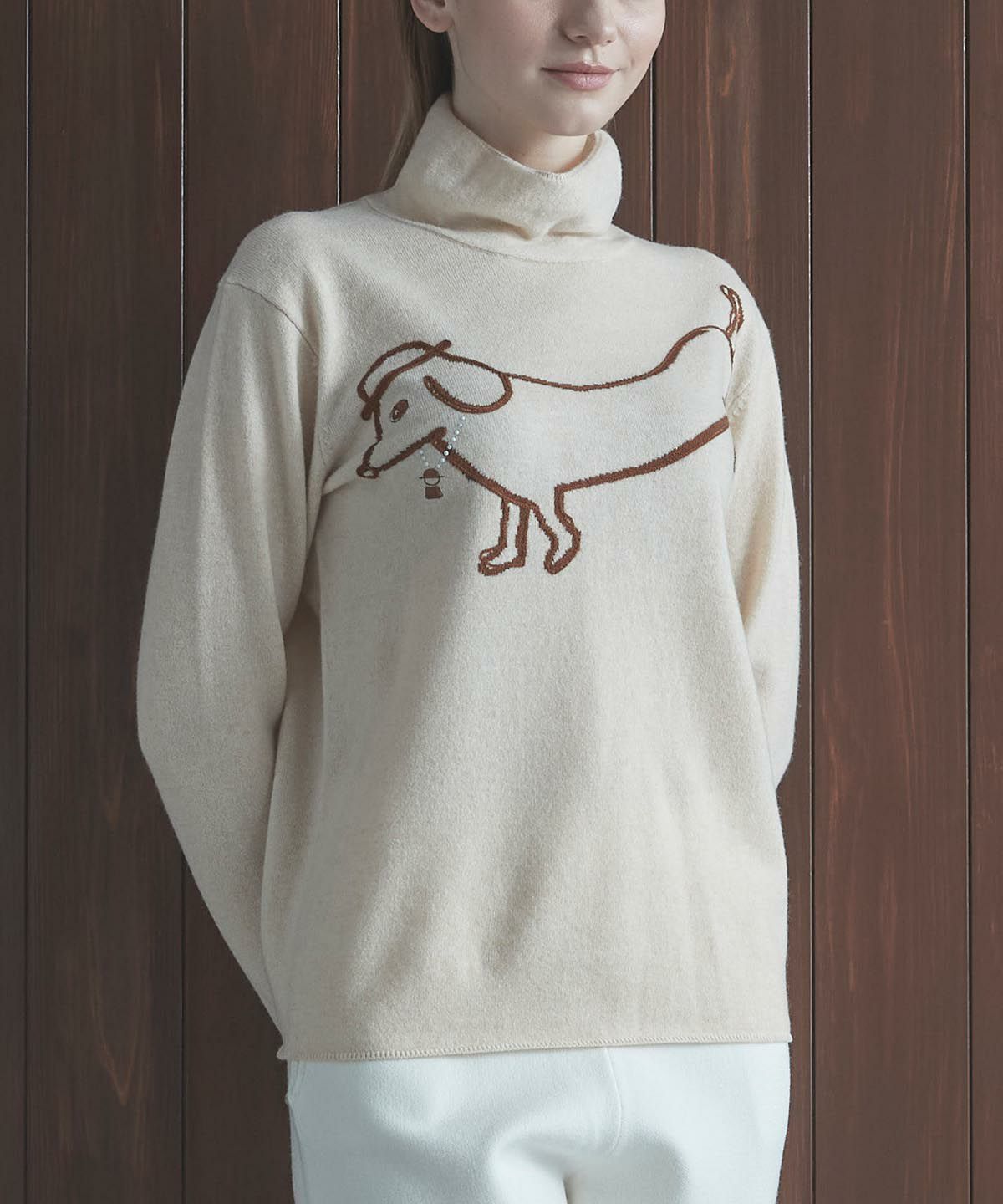 モデル着用画像（ベージュ）