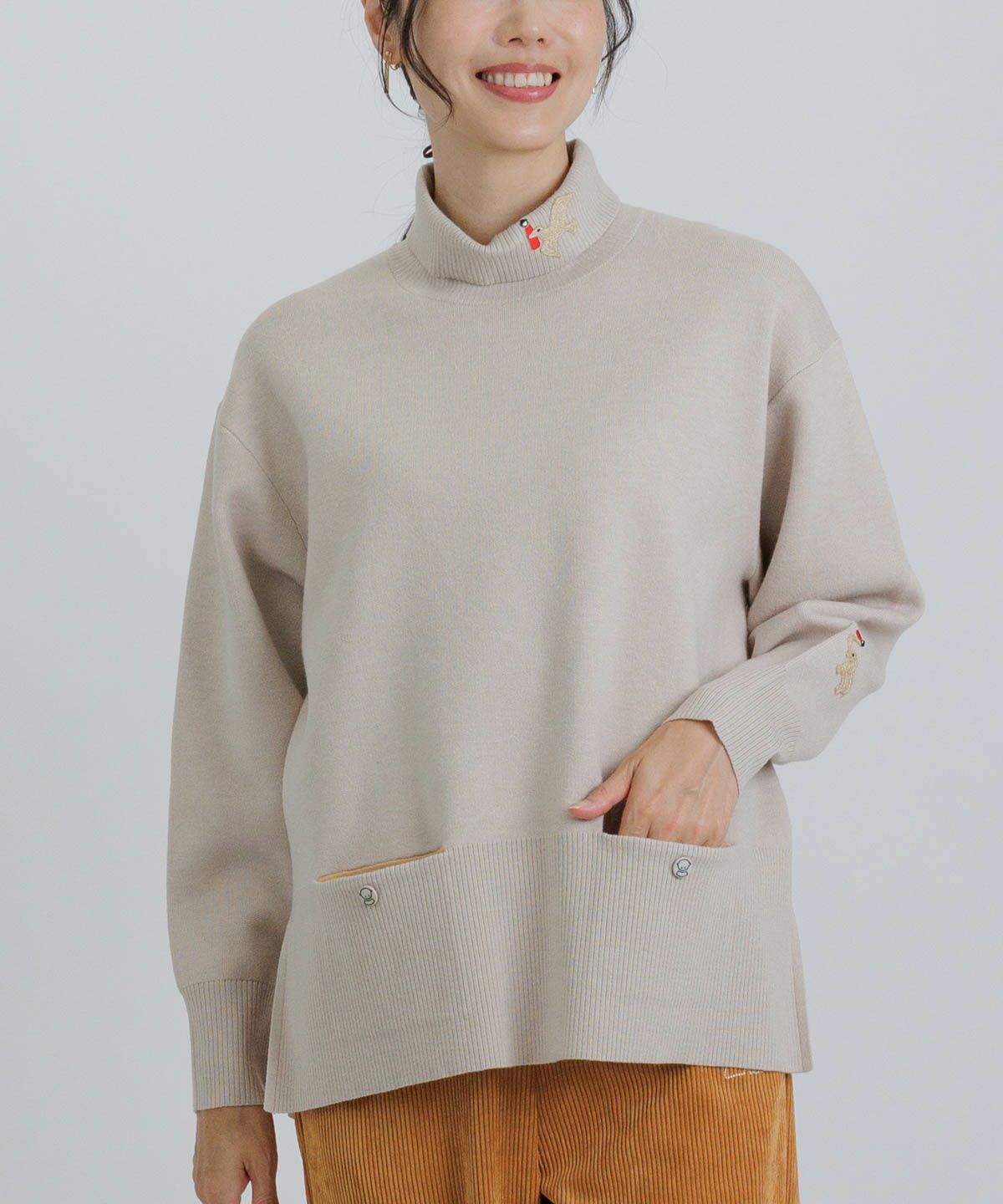 モデル着用画像（ベージュ）