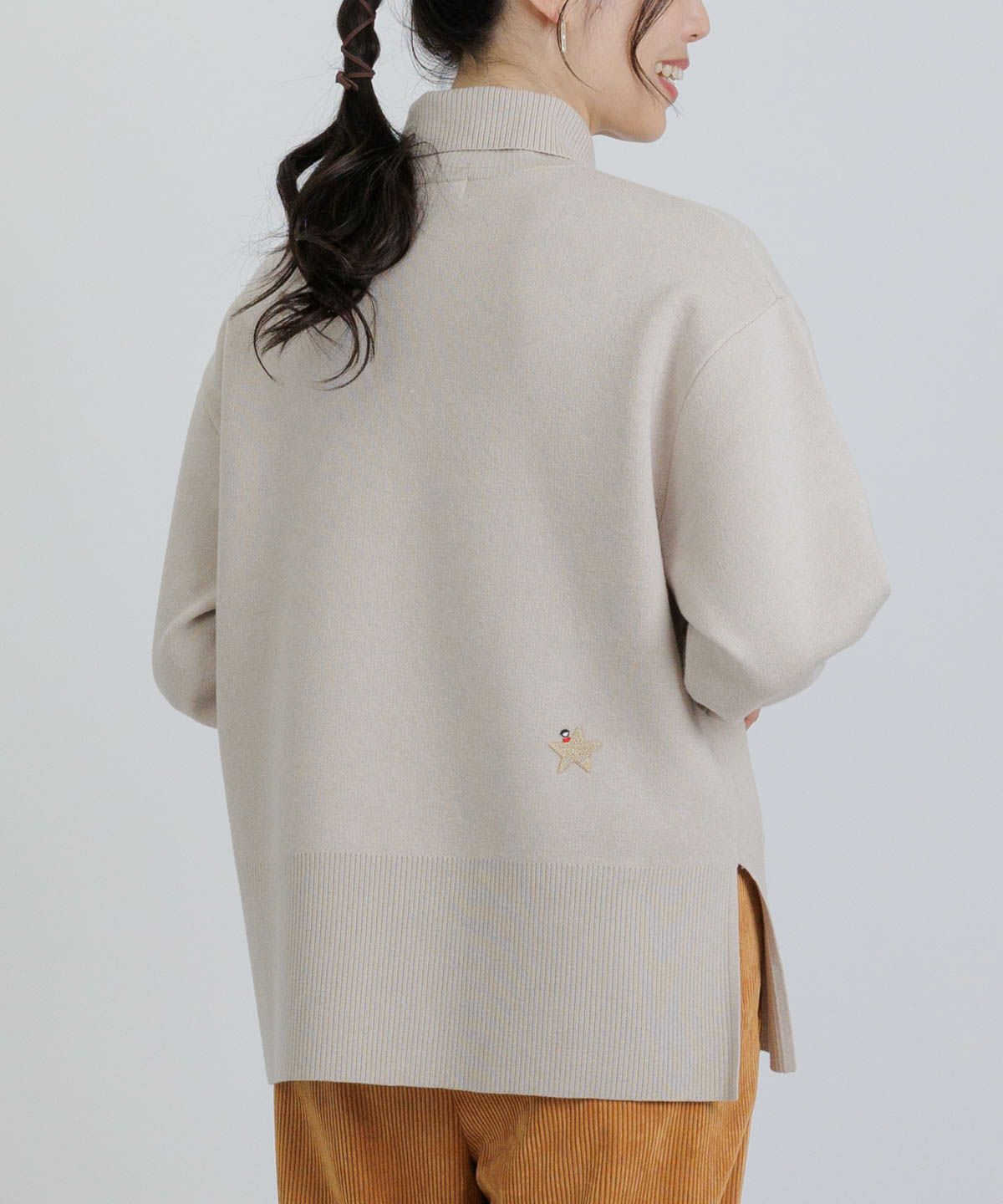 モデル着用画像（ベージュ）