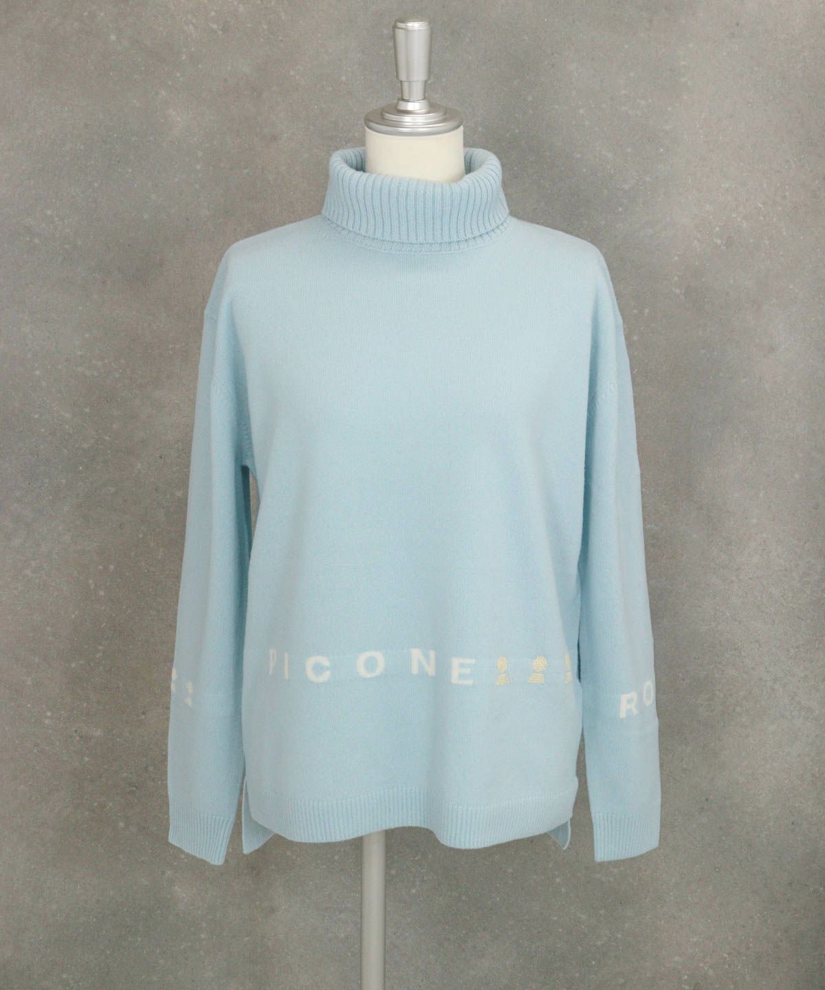 ウール100％ロゴタートルニット（ライトブルー）