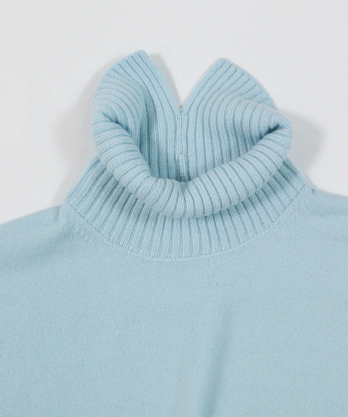 首元部分（ライトブルー）