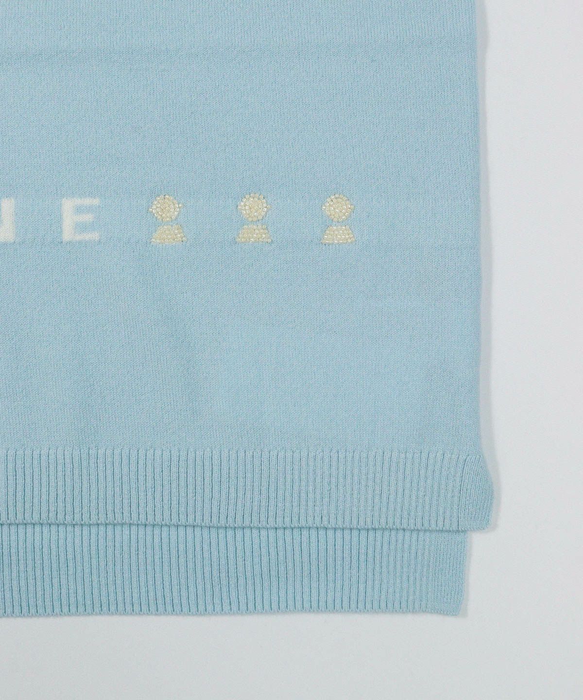 デザイン部分（ライトブルー）