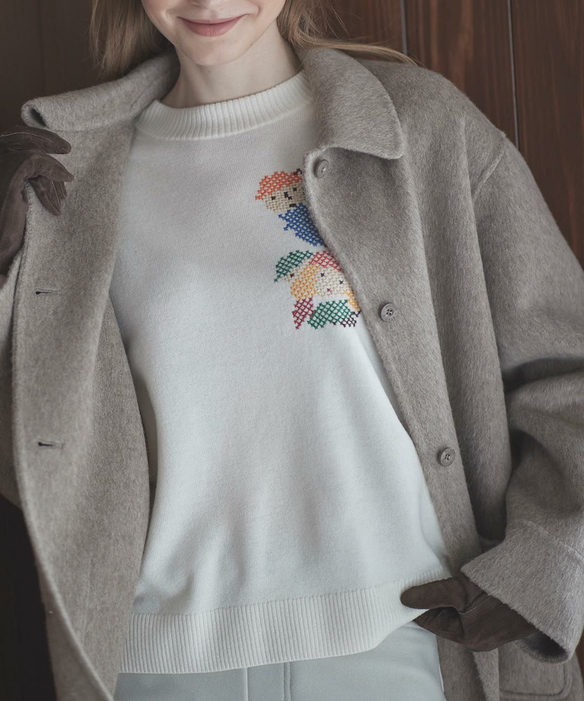 モデル着用画像（ホワイト）