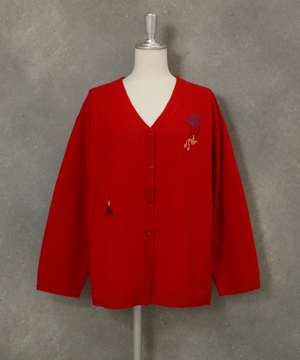 ウール100％ピクセル刺繍ニットカーディガン（レッド）