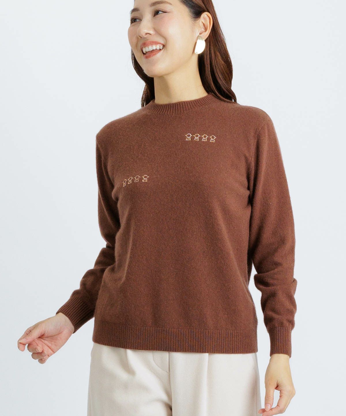 モデル着用画像（ブラウン）