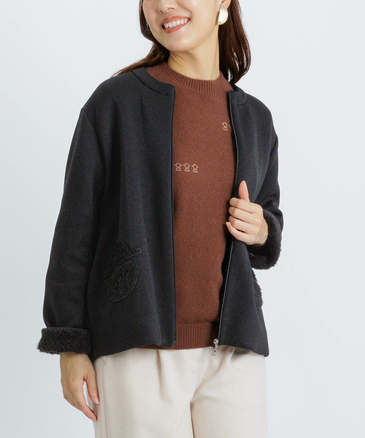 モデル着用画像（ブラウン）