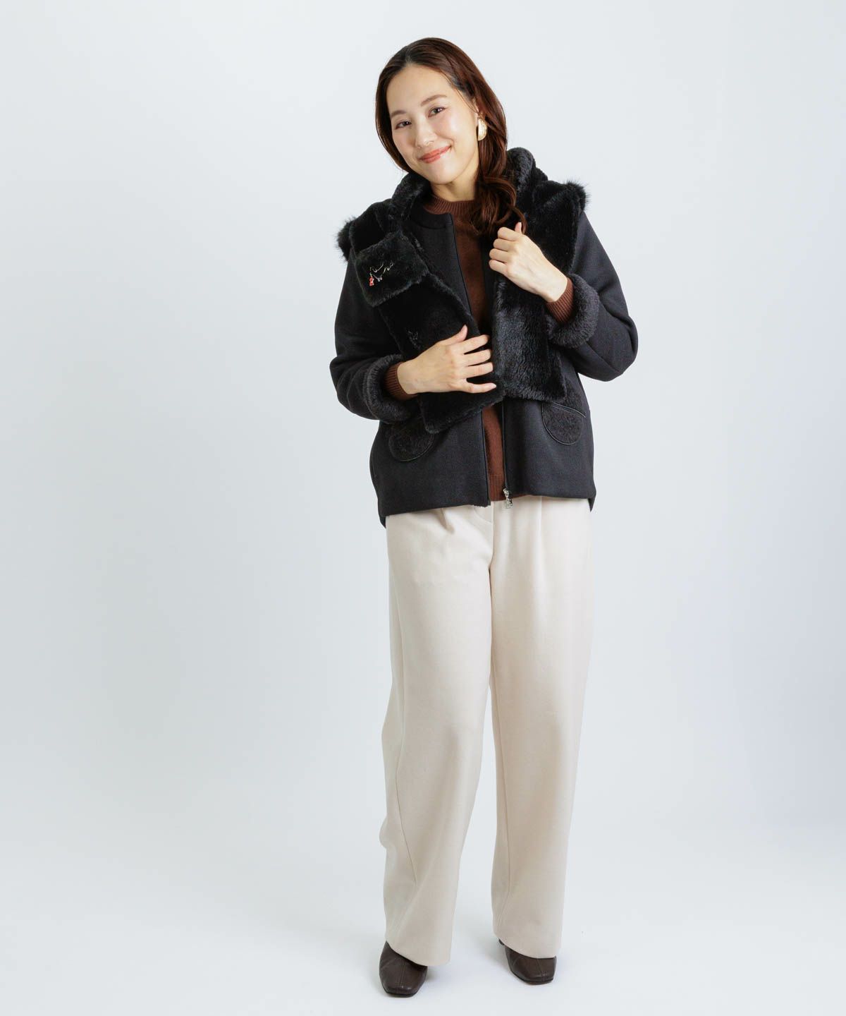 モデル着用画像（ブラウン）