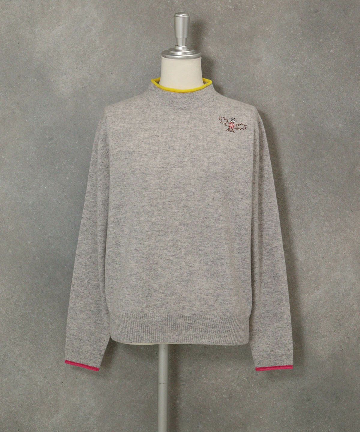 カシミヤ100％ポイントカラーニット(ライトグレー)前