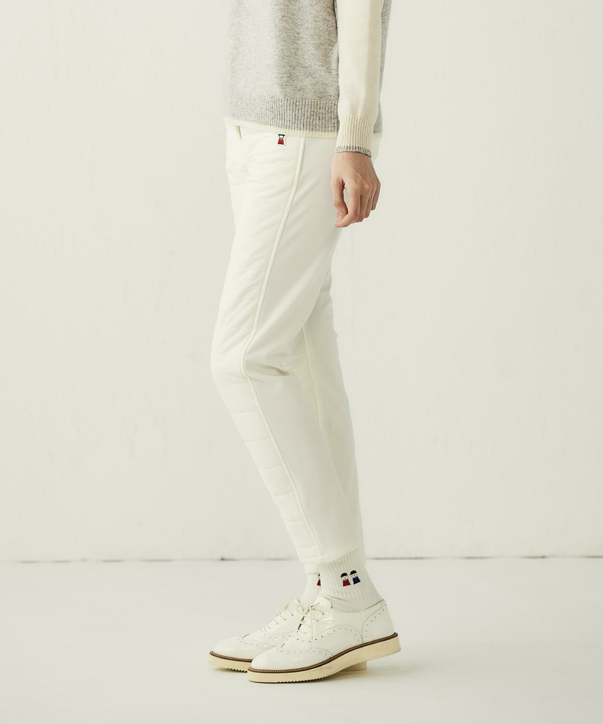 モデル着用画像(ホワイト)