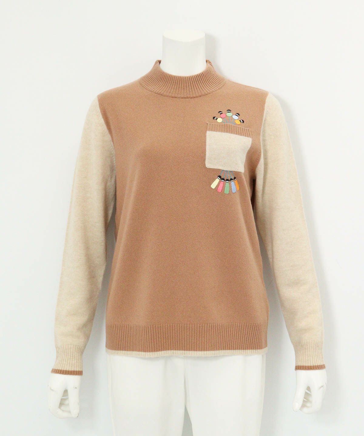 カシミヤ100％配色ニット（ベージュ）