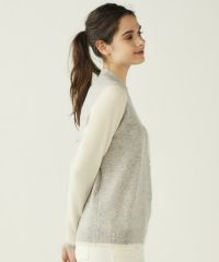 モデル着用画像（ライトグレー）