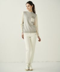 モデル着用画像（ライトグレー）