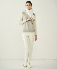 モデル着用画像（ライトグレー）