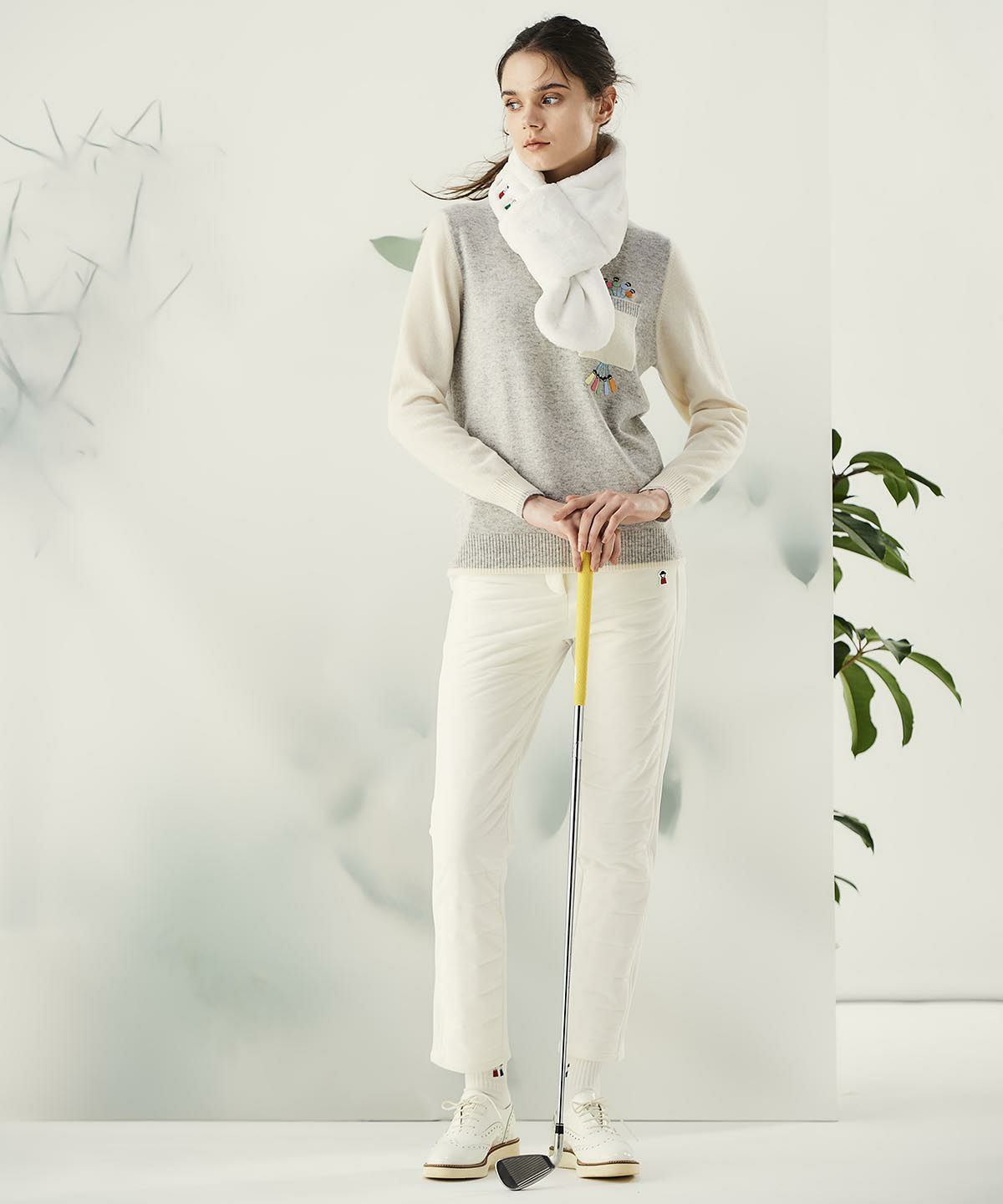 モデル着用画像（ライトグレー）