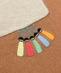 デザイン部分（ベージュ）