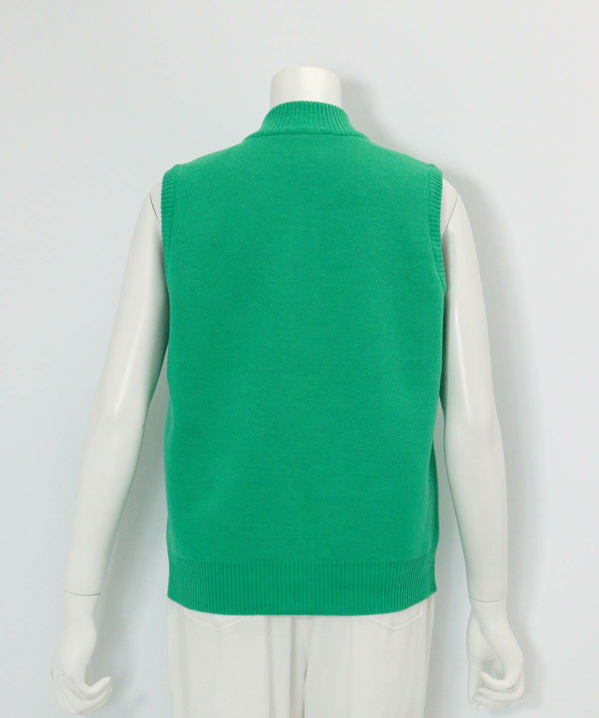 プードル柄発熱ニットベスト(グリーン)後ろ