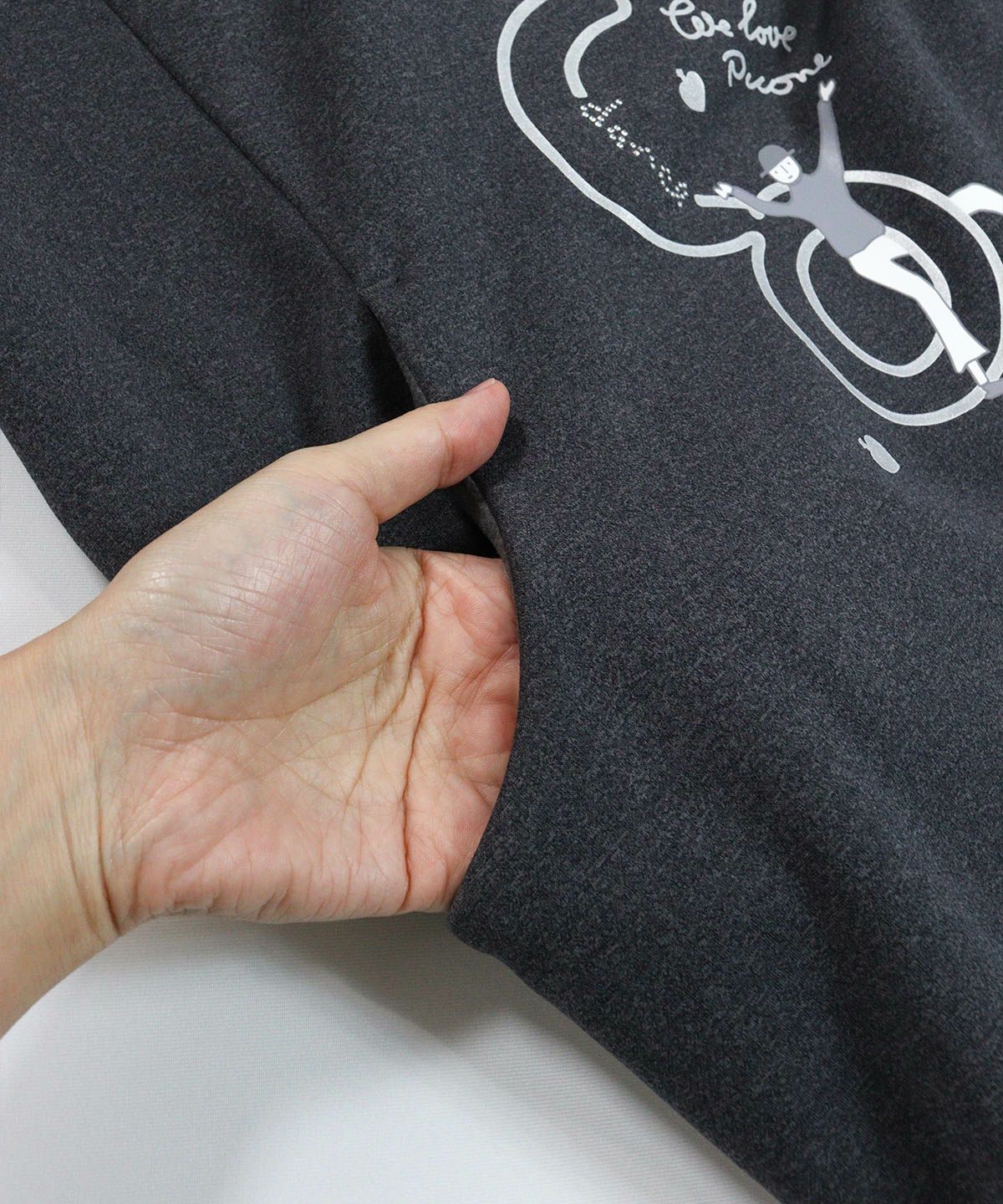 ポケット(グレー)