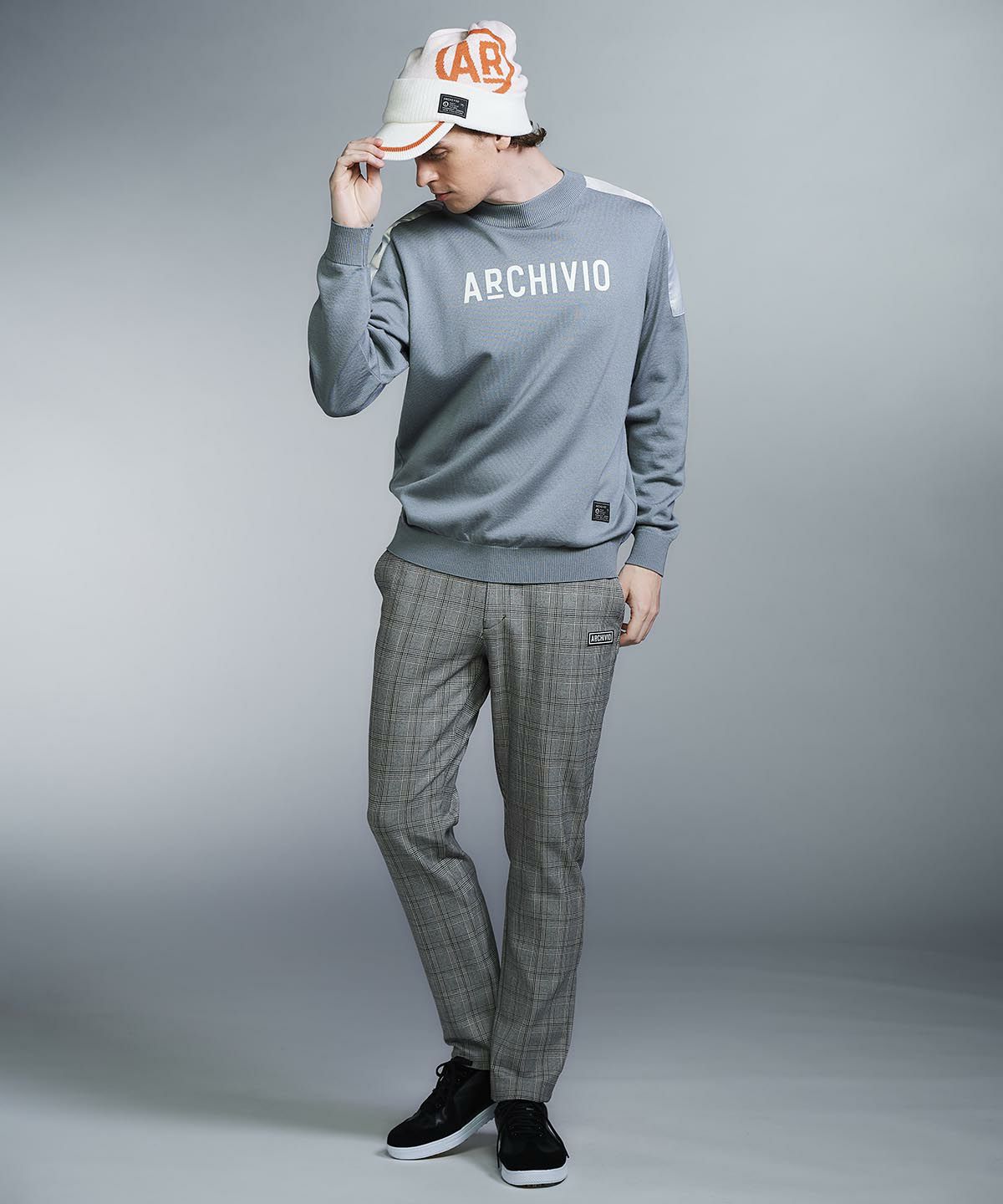 モデル着用画像(グレー)