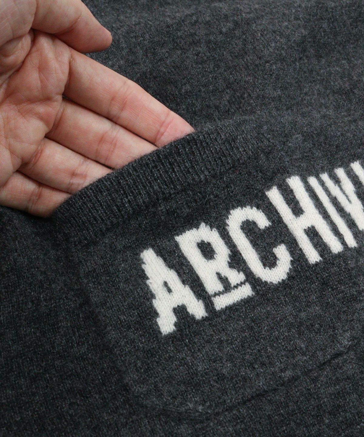 胸元ポケット(グレー)