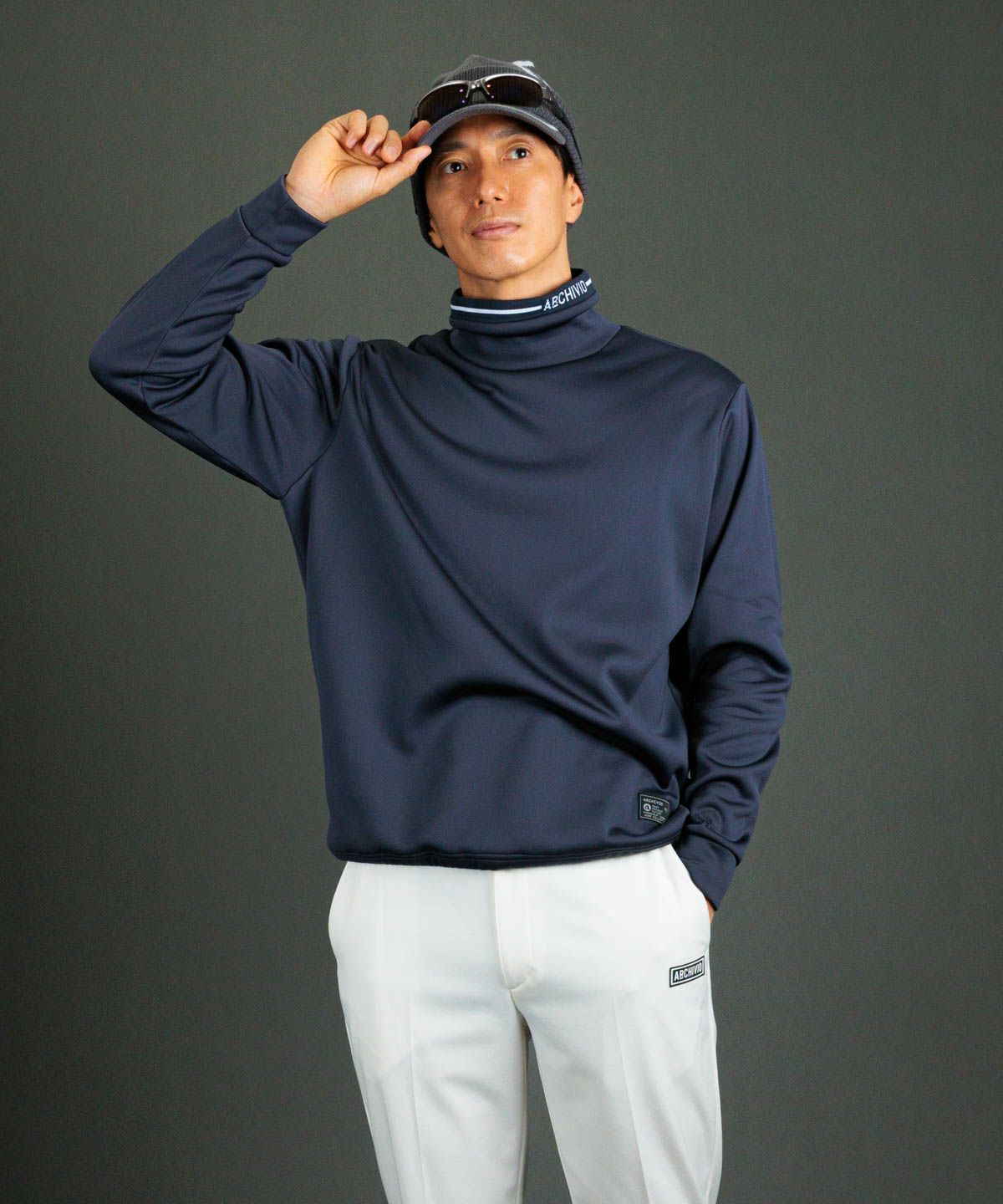 モデル着用画像（グレー）