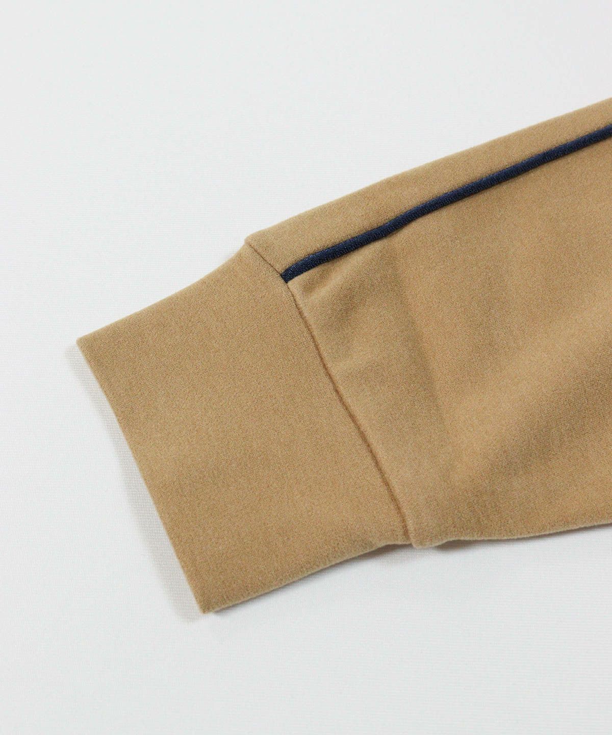 袖口(ベージュ)