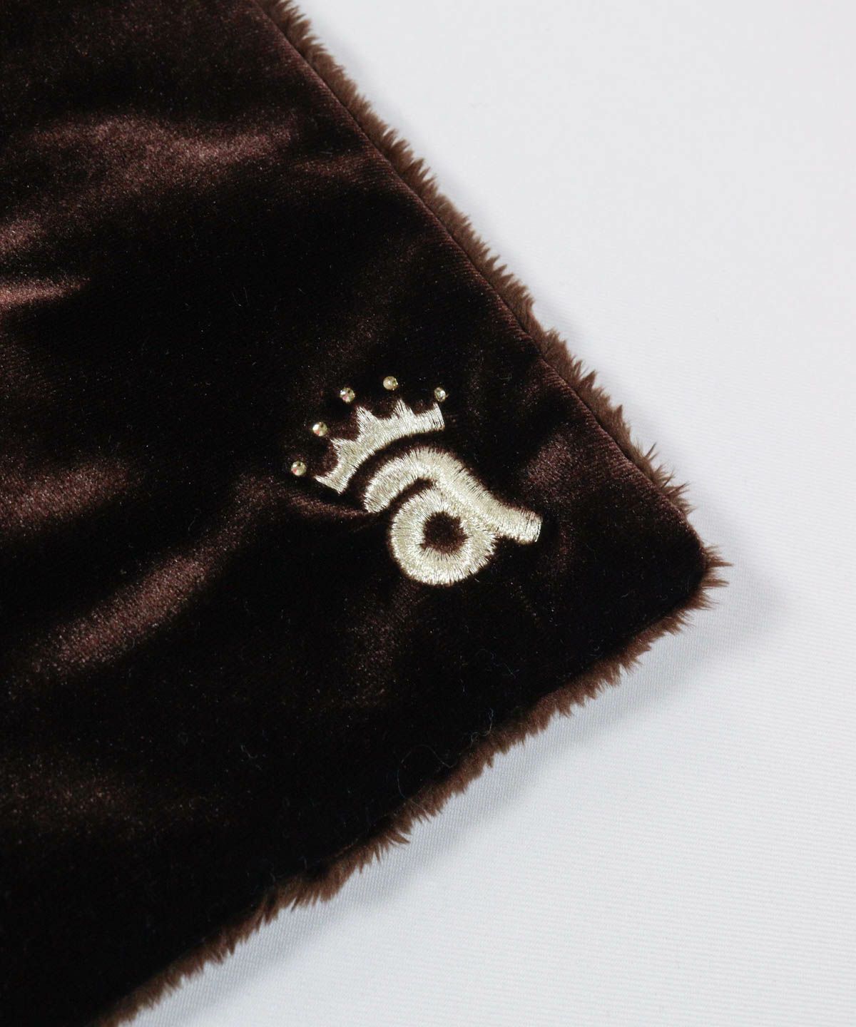 デザイン部分（ブラウン）