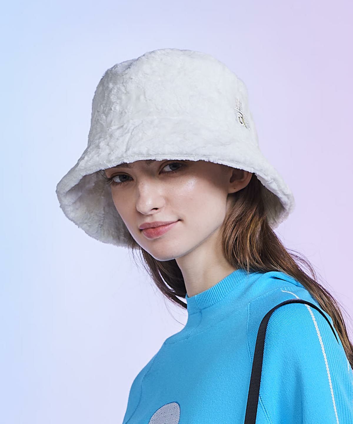 モデル着用画像(ホワイト)