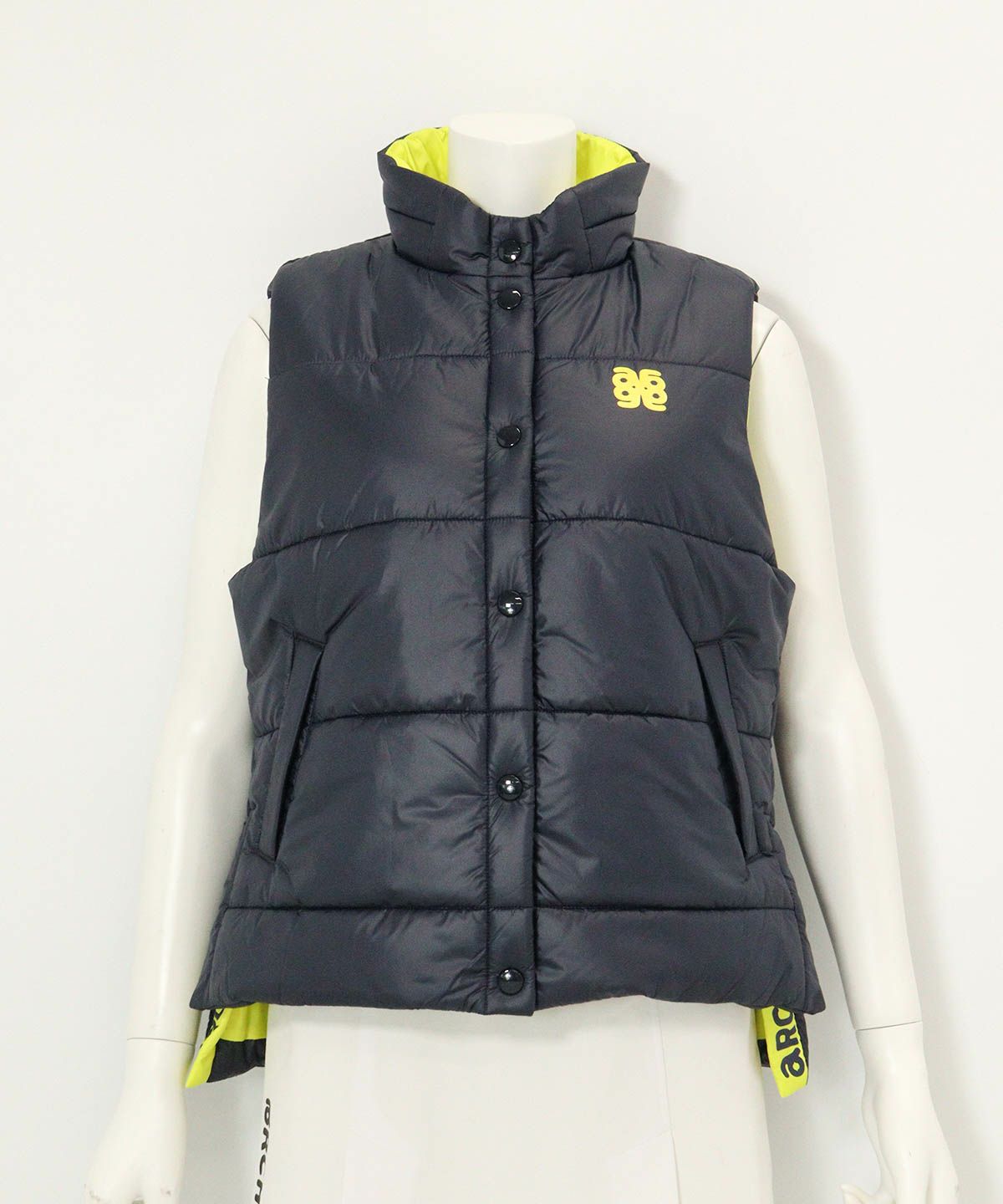 中綿サイドロゴベスト(ネイビー)前