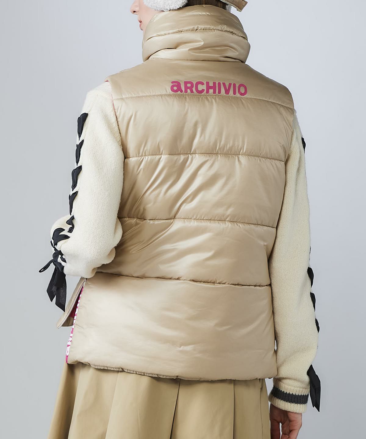 モデル着用画像(ベージュ)