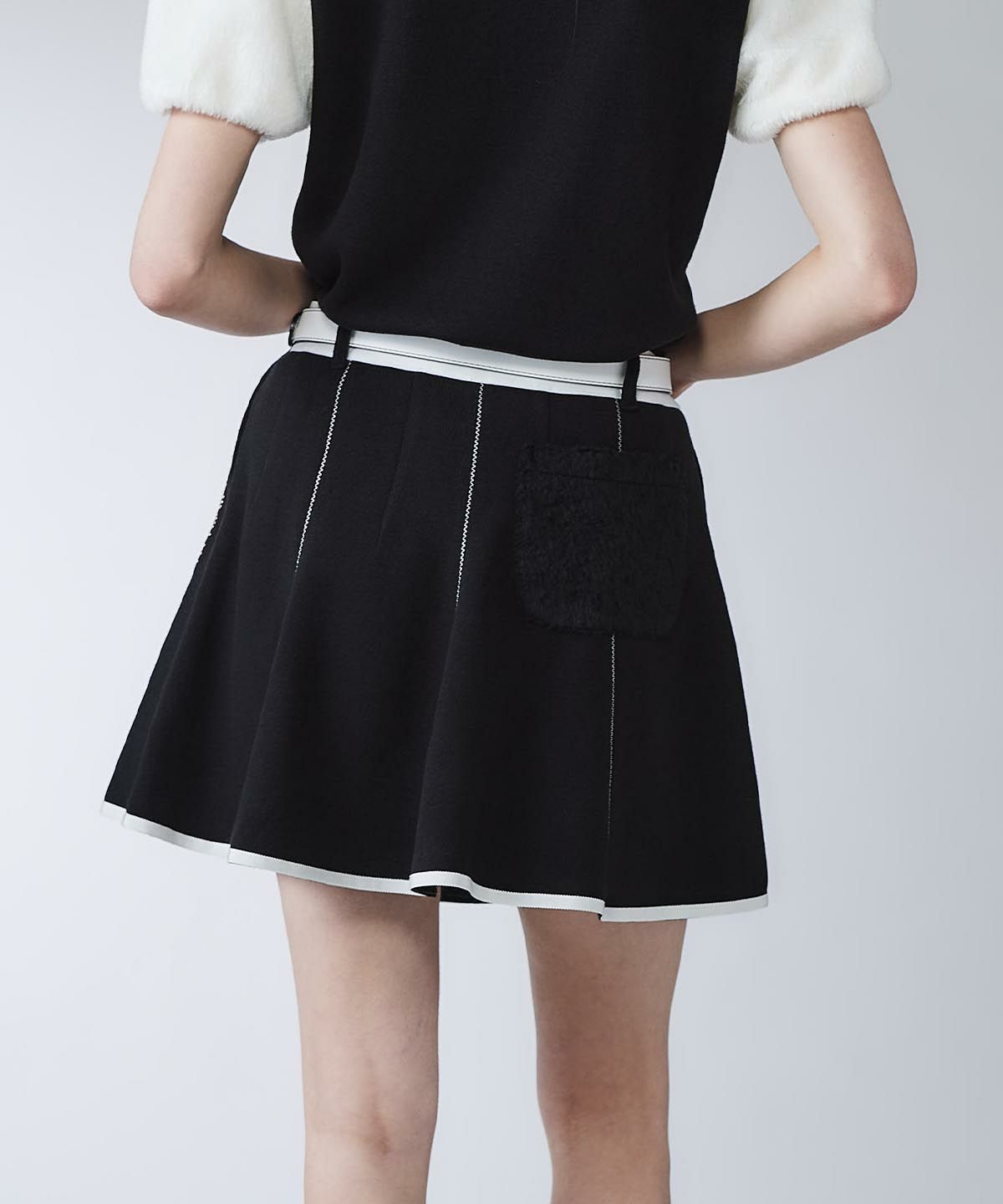 モデル着用画像(ブラック)