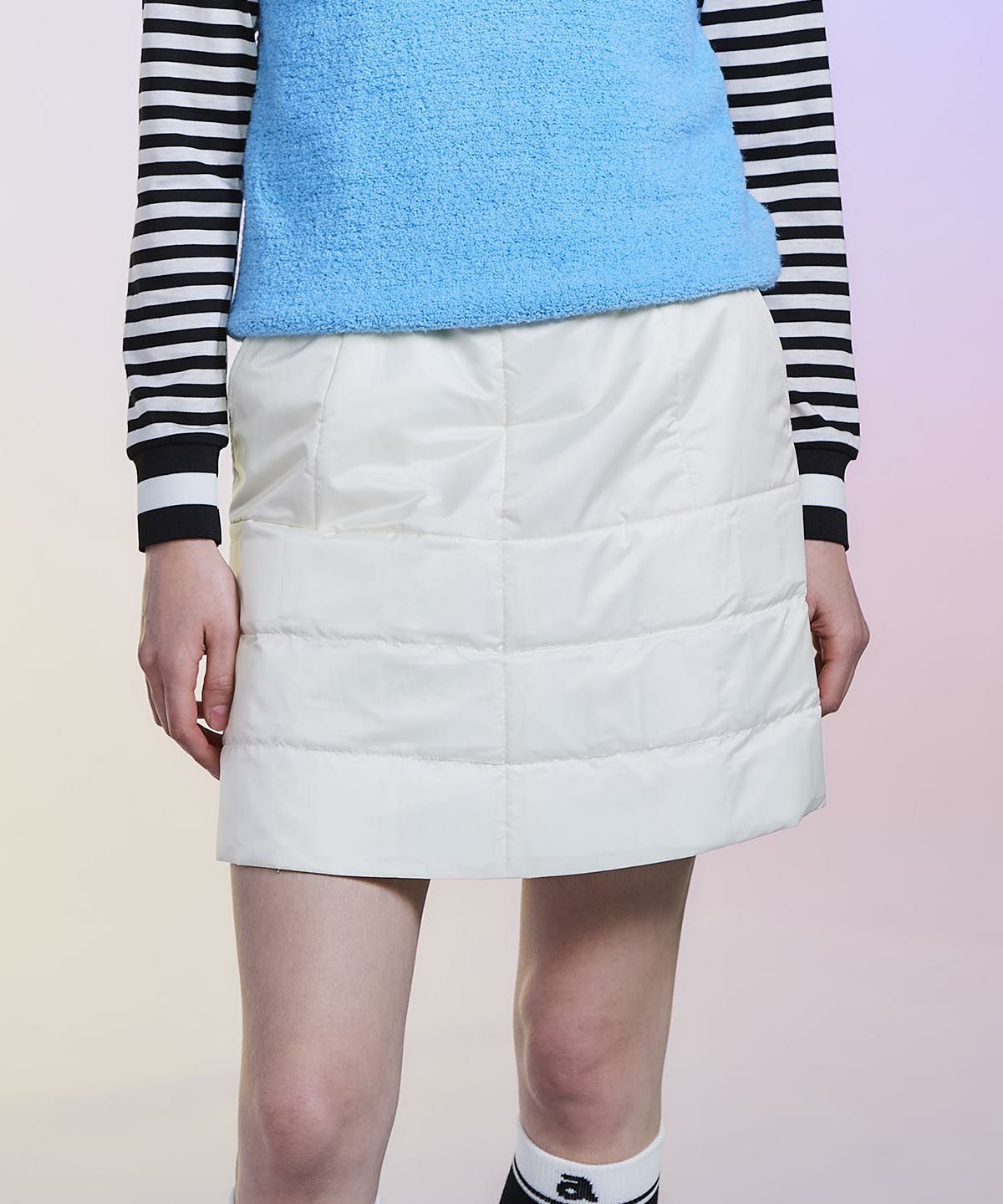 モデル着用画像（ホワイト）