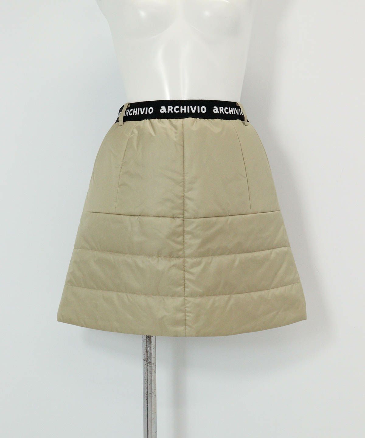 ウエストロゴ中綿撥水スカート（ベージュ）