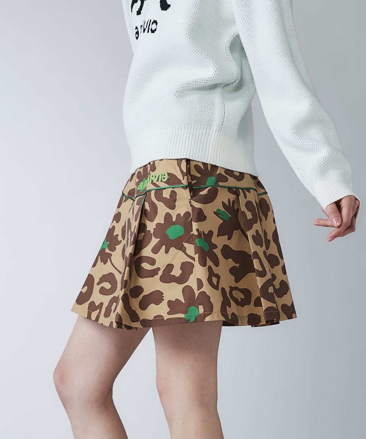 モデル着用画像(レオパード)