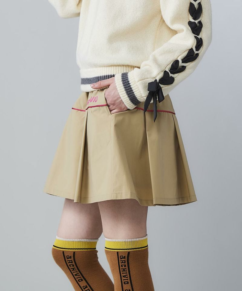 モデル着用画像(ベージュ)