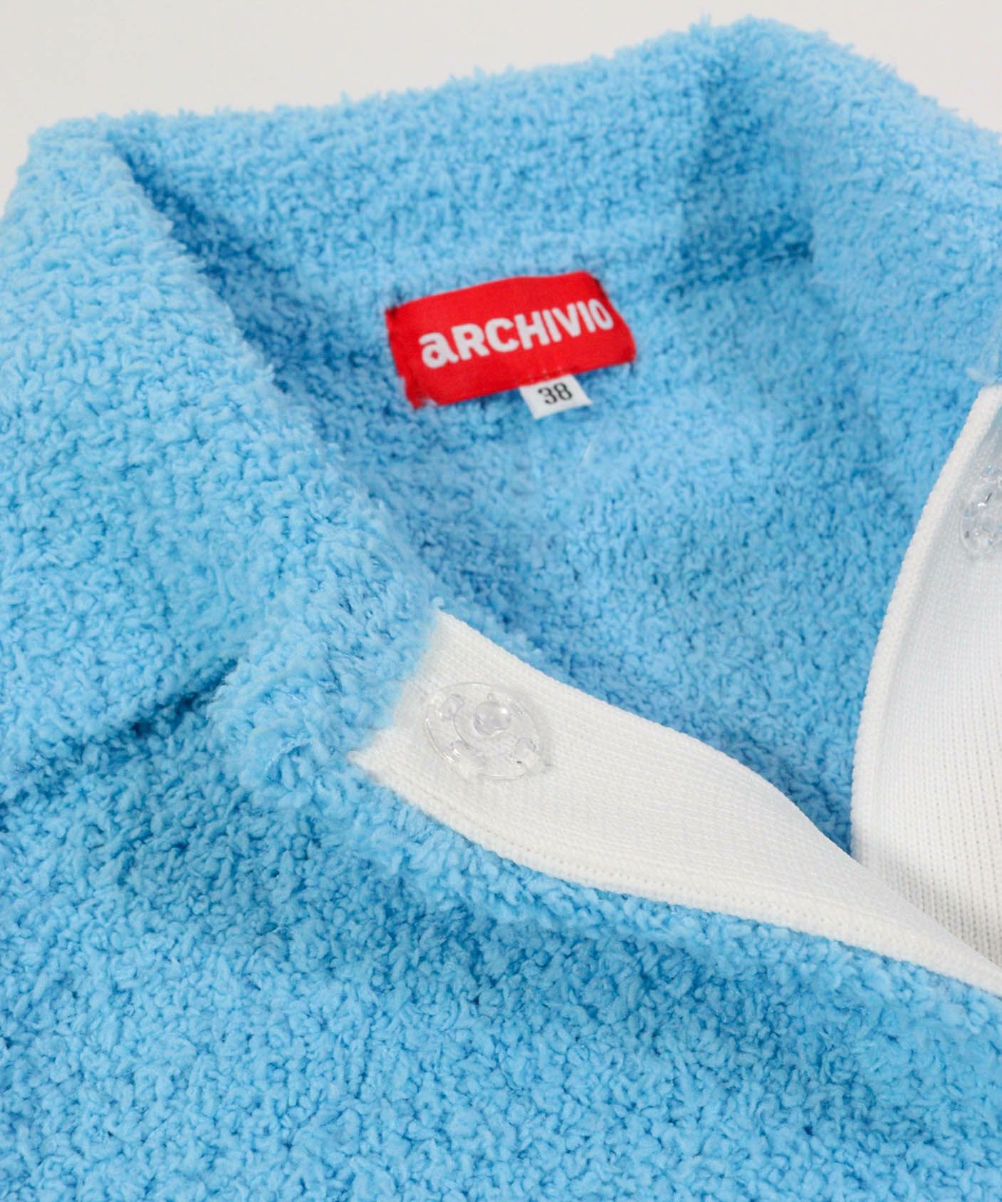 首元(ライトブルー)