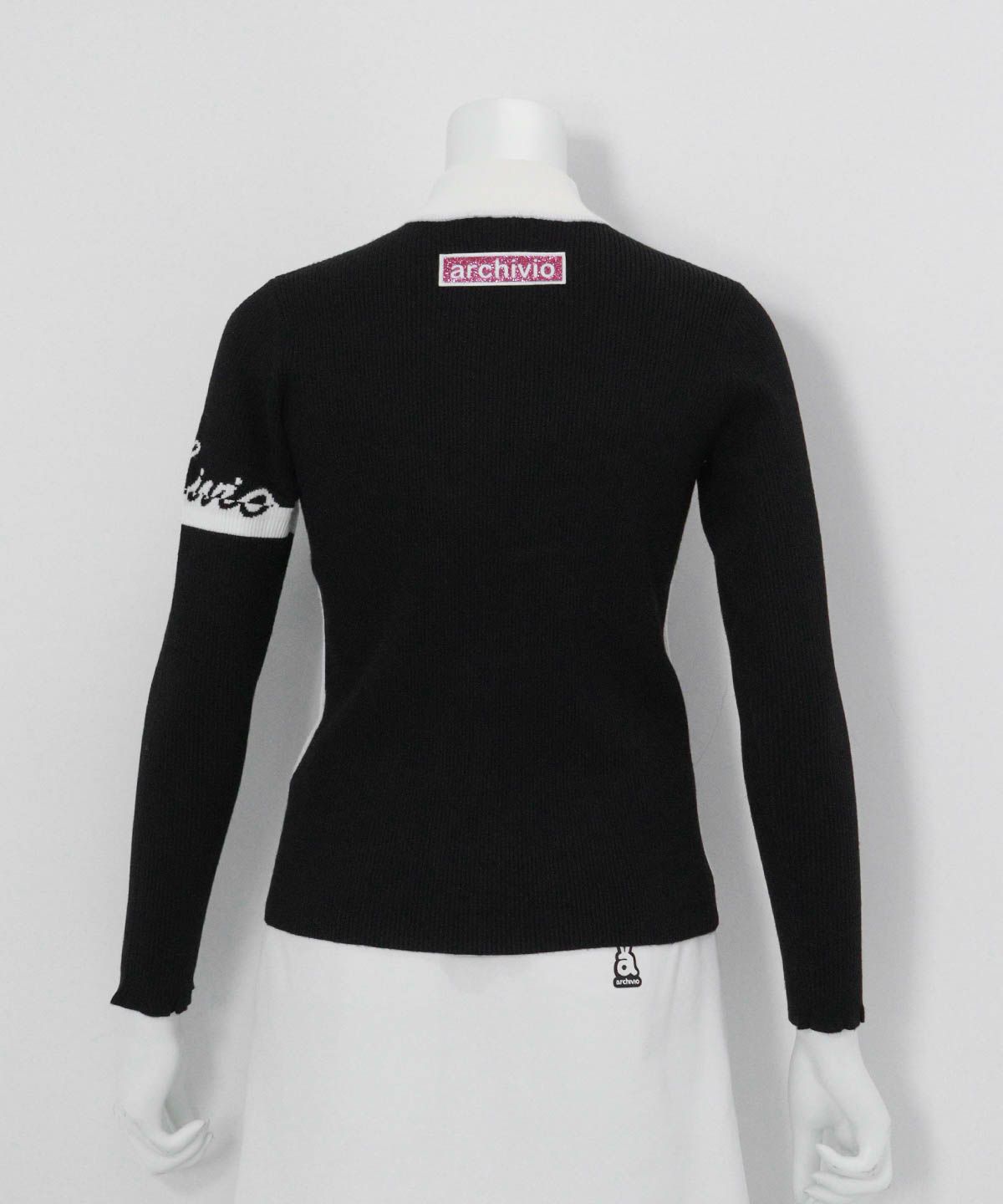 サイドライン配色リブニット 後（ブラック）