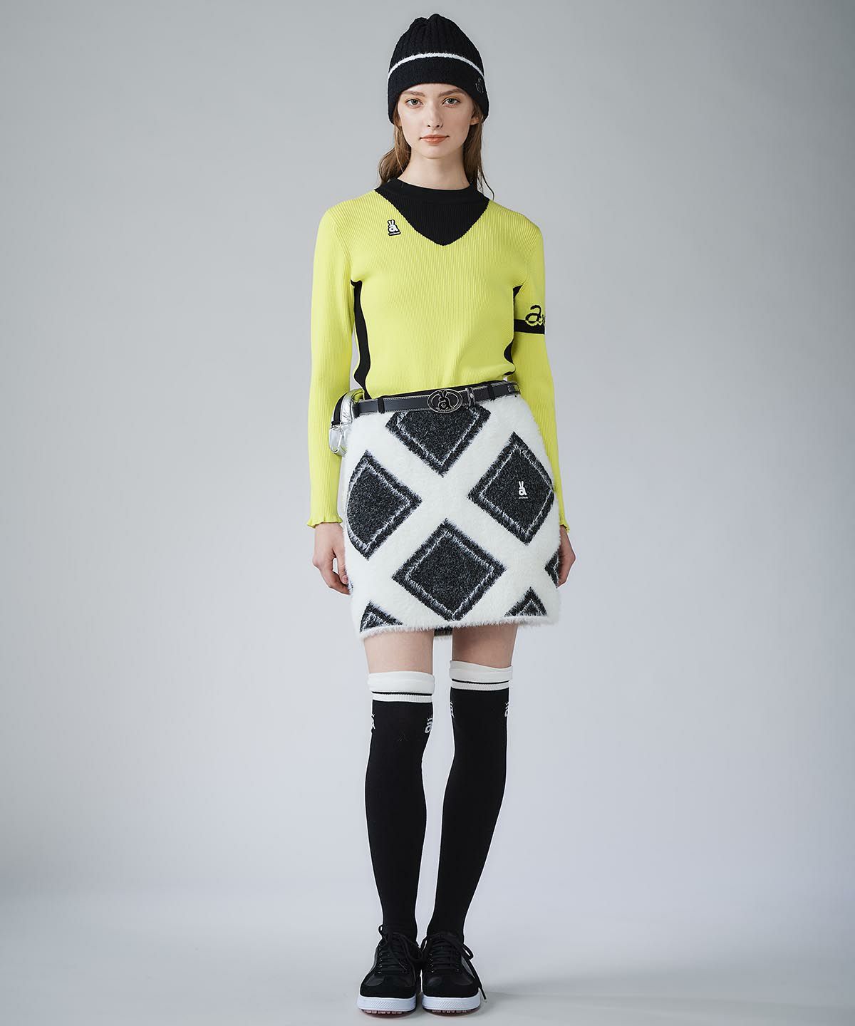 モデル着用画像（イエロー）