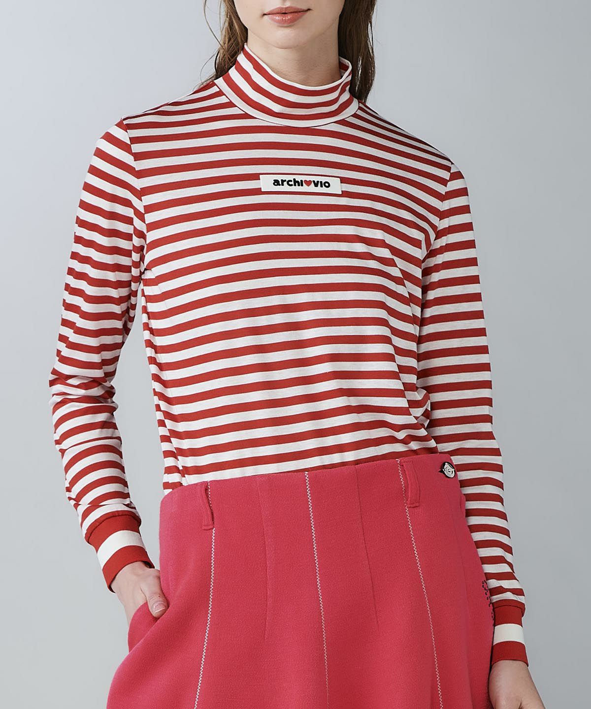 モデル着用画像（レッド）