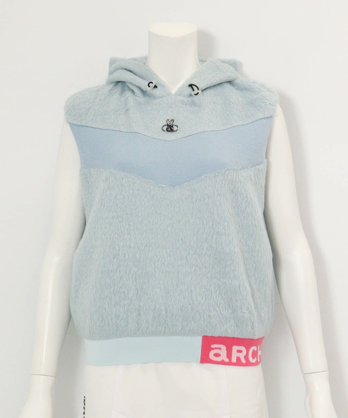 フード付きシャギーベスト(ライトブルー)前