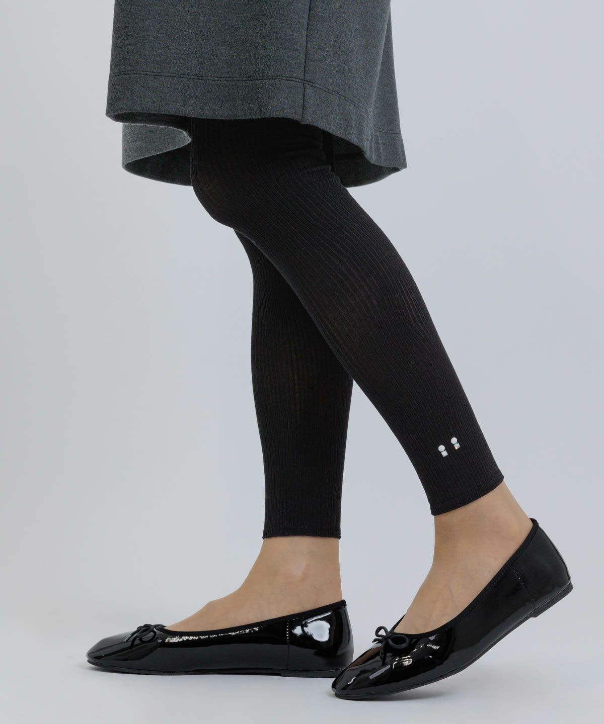 モデル着用画像（ブラック）