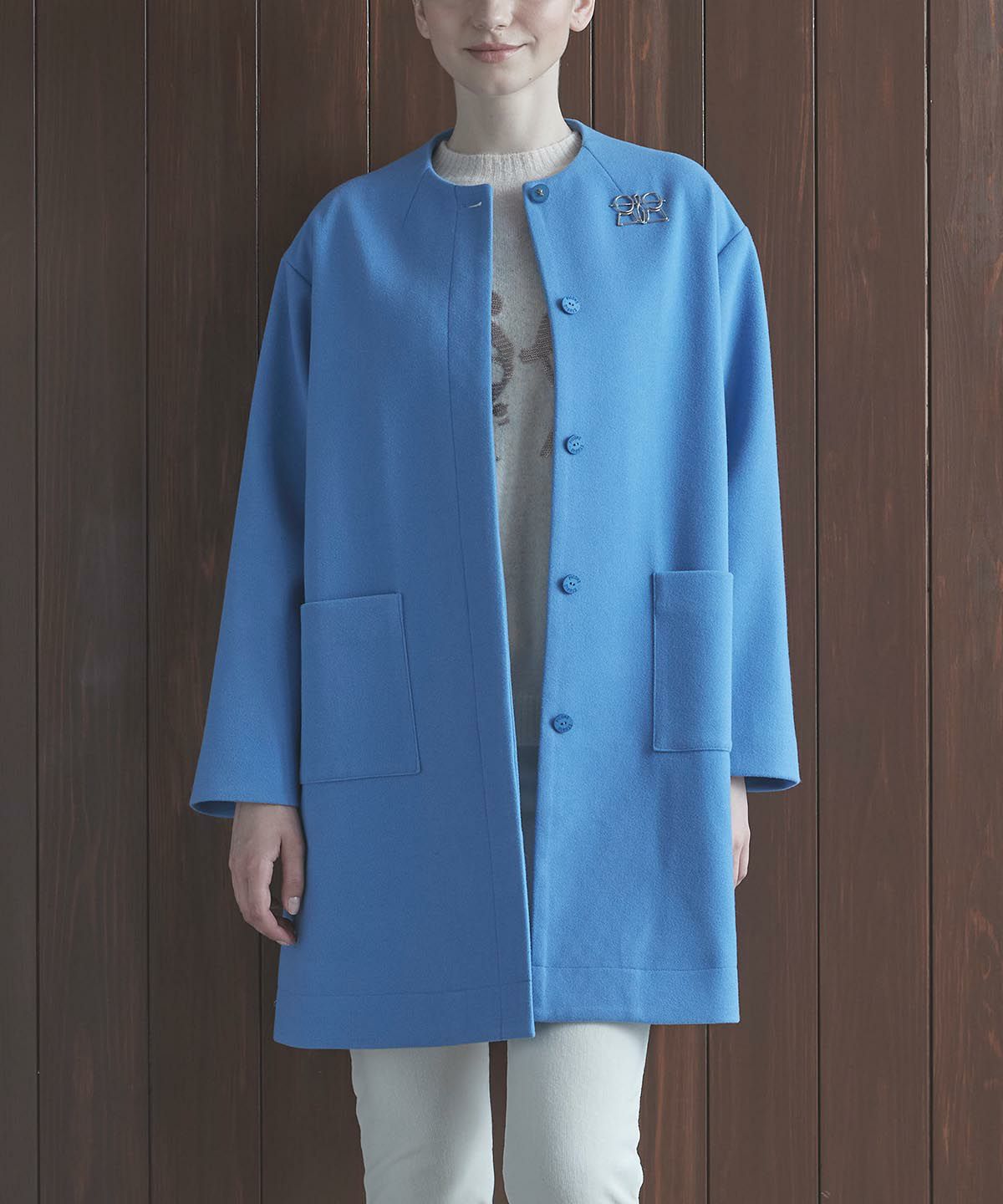 モデル着用カタログ画像（ライトブルー）