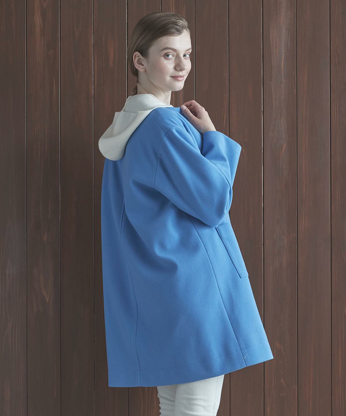 スタジオピッコーネ 女優襟ダウンコート ピンク レザーロゴ 飾りボタン 40 STUDIO PICONE（スタジオピッコーネ） ダウンコート ダウンジャケット