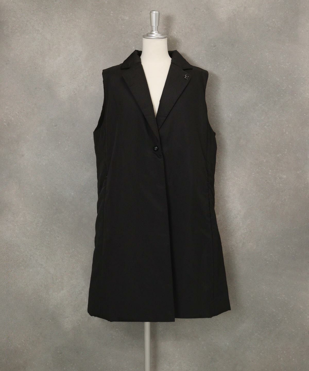 撥水中綿テーラードベスト（ブラック）