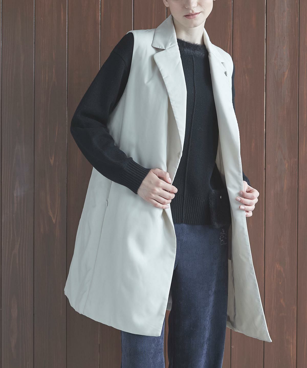 モデル着用カタログ画像（ライトグレー）