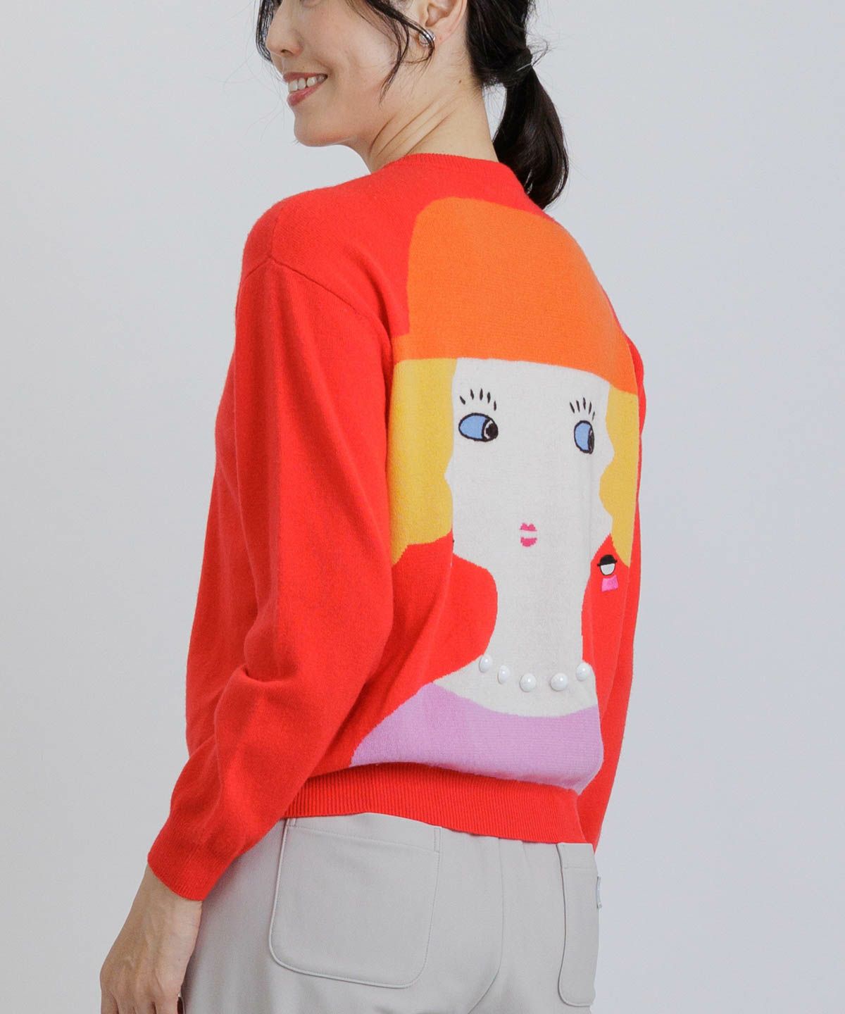 モデル着用画像（レッド）