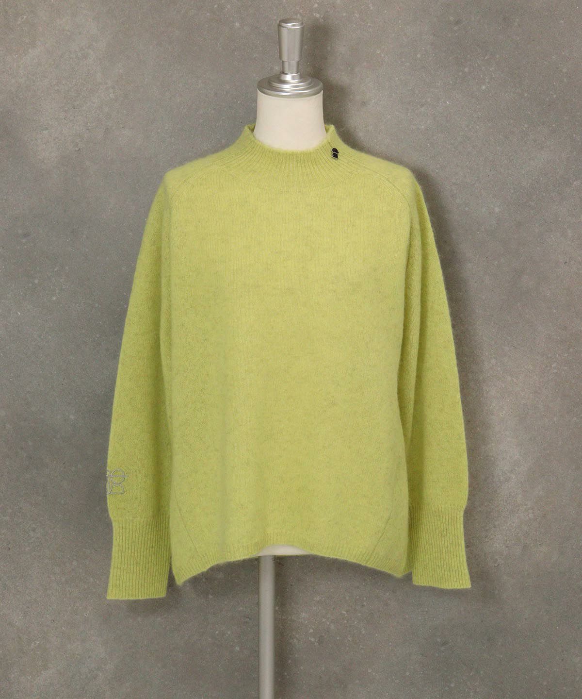 ヤク100％ハイネックニット（イエロー）